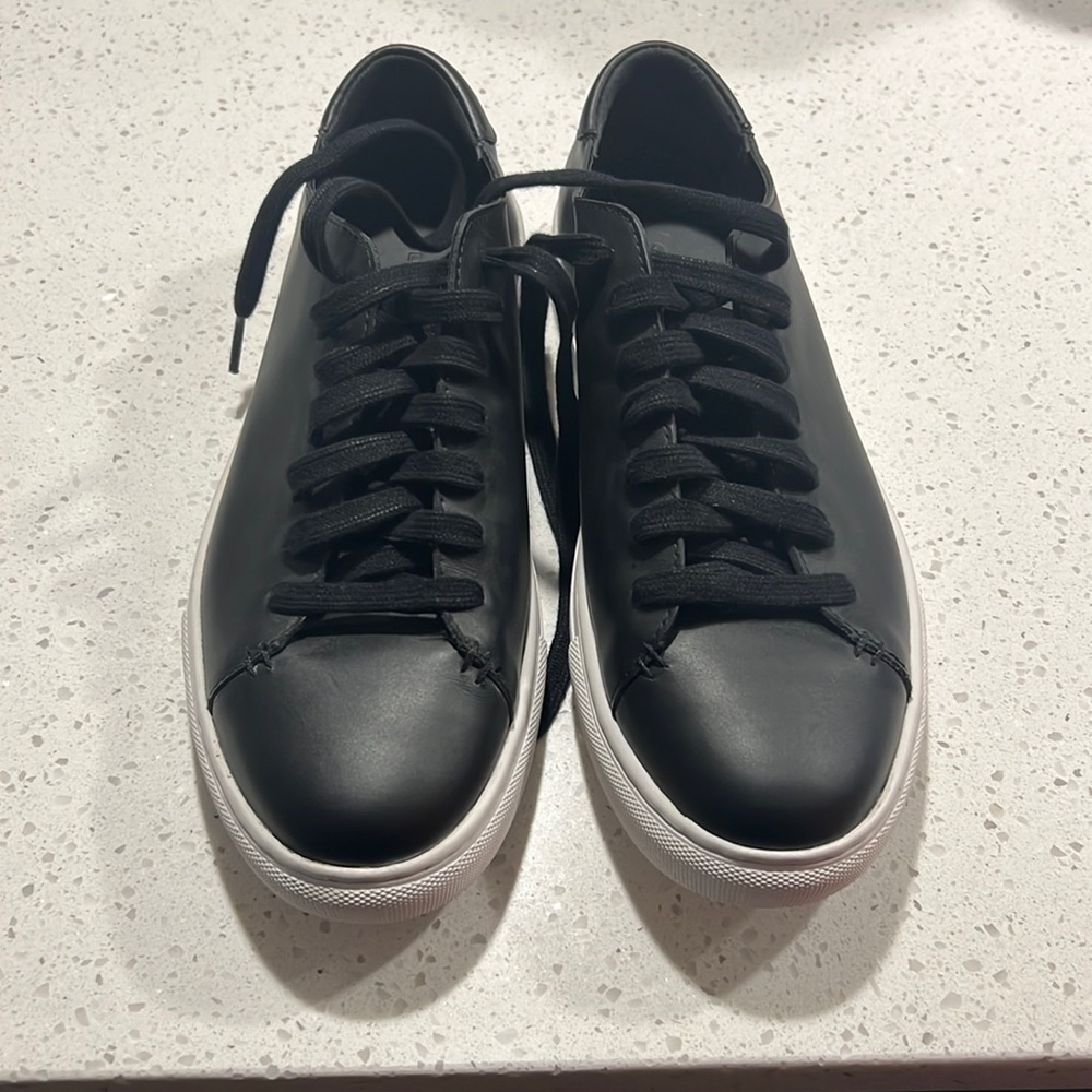 Size 9.5 Men’s Club Monaco Brand New NO BOX